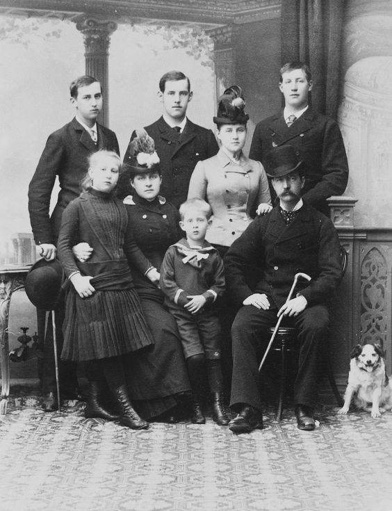 An image of King George I and Queen Olga of Greece with their children.
