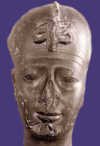 head of Apries, Louvre