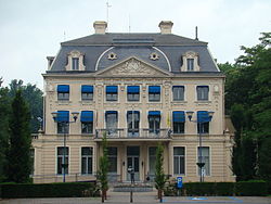 Castle Hernieuwenburg, now town hall