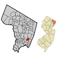 Location of Leonia in Bergen County highlighted in red (left). Inset map: Location of Bergen County in New Jersey highlighted in orange (right).