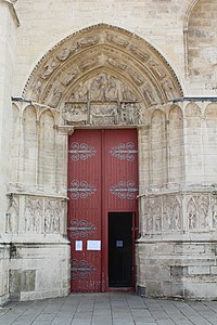 Portal of the Virgin Mary, west facade (1190-1200)