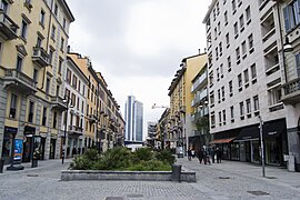 Corso Como shopping district