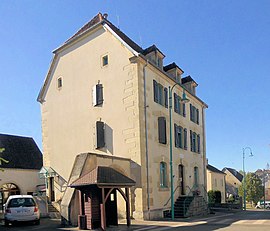 The town hall in Menoux