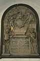 Gräberhallen: Epitaph für Jost Bernhard Hartmann, gestorben 1752 (nördlich vom Zinggentor)