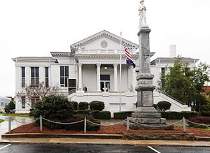 Laurens County Courthouse and Confederate Monument