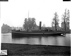Dutch river tugboat "Mascotte II"