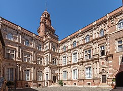 Classical facades of hôtel d'Assézat