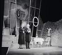 Szene aus Die Ehe des Herrn Mississippi von Friedrich Dürrenmatt, 1954