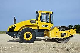 Ride-on with articulating-swivel, Bomag BW 219 DH WR 2500