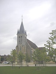 The church in Villeneuve-Saint-Salves