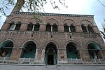 Hüdavendigar Mosque in Bursa (1366–1385): front façade