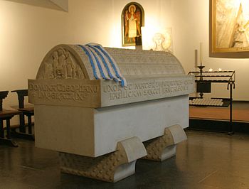 Sarkophag Theophanus in St. Pantaleon, Köln