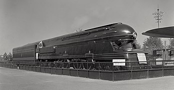 Die S1-Dampflokomotive mit Stromlinienverkleidung von Loewy