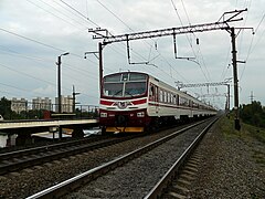 Urban service' Luhanskteplovoz EPL9T-007 trainset in an old Ukrzaliznytsia livery.