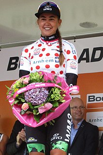 Anouska Koster als Siegerin der Lotto Belgium Tour (2017)