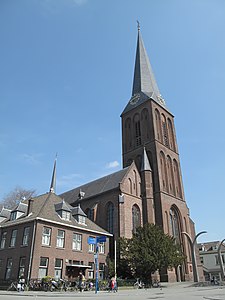 Church: de Sint Lambertusbasiliek