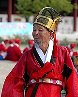 Korean court dress resembles Ming hanfu