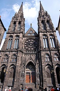 West façade of the Cathedral of Clermont-Ferrand by Eugène Viollet-le-Duc (1866–84)