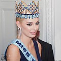 Miss World 2021 Karolina Bielawska  Poland