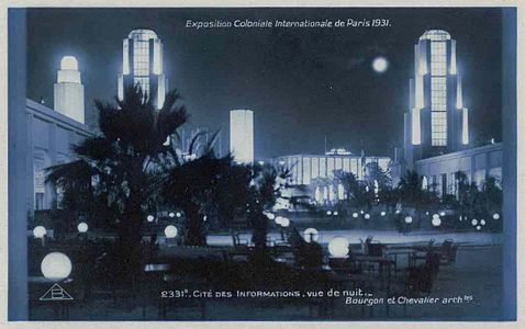 The Colonial Exposition at night