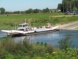 Ferry between Meeswijk and Berg
