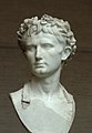 Augustus mit Bürgerkrone, Büste