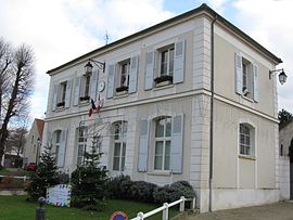 The town hall in Lesches