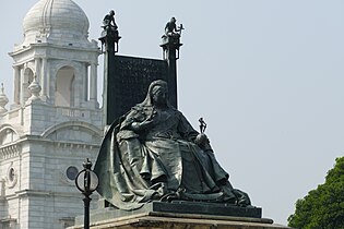 George Frampton's statue of Queen Victoria outside the Victoria Memorial Hall