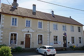 The town hall in Granges-la-Ville