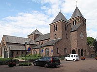 Arcen, Kirche