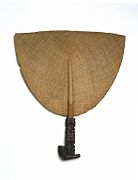 Fan (Tahi'i), 19th century, Marquesas Islands, French Polynesia. Plant fibre, wood. Brooklyn Museum