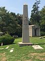 Fitzhugh Lee grave