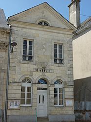 The town hall of Marigné-Laillé