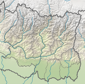 Tiptala Pass is located in Koshi Province