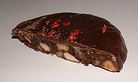 Panforte with chocolate