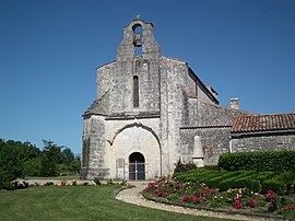 The church in Saint-Martial-de-Vitaterne