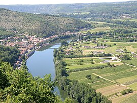 A general view of Douelle