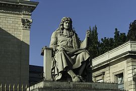 Statue of Jean-Baptiste Colbert, added with statues other famous royal ministers in 1810