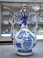 Jingdezhen porcelain ewer, in an Islamic shape, with the arms of a Portuguese family, c. 1522–1566
