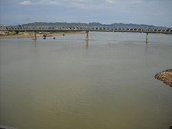 Bridge over the La river