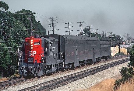 SP #3193 wears "Bloody Nose" pulling 3-car consist past San Mateo (1980)