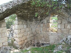 Ruin in Al-Kunayyisa