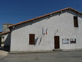 The town hall in Saint-Germain-de-Vibrac