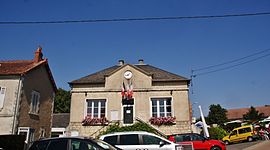 The town hall in Pougny