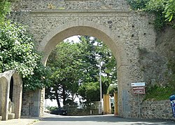 Arco di San Antonio, leading into the town of Maida.