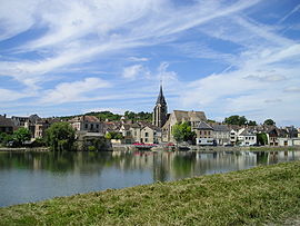 A general view of Pont-sur-Yonne