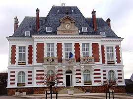The town hall in Saulx-les-Chartreux