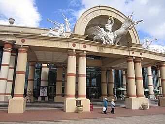 Exterior of the Trafford Centre, Manchester, UK, designed by Chapman Taylor and Leach Rhodes Walker, with sculptures by Colin Spofforth, 1998[133]