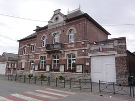 The town hall and school of Cugny