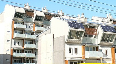 K2 sustainable apartments in Windsor, Victoria, Australia by DesignInc (2006) features passive solar design, recycled and sustainable materials, photovoltaic cells, wastewater treatment, rainwater collection and solar hot water